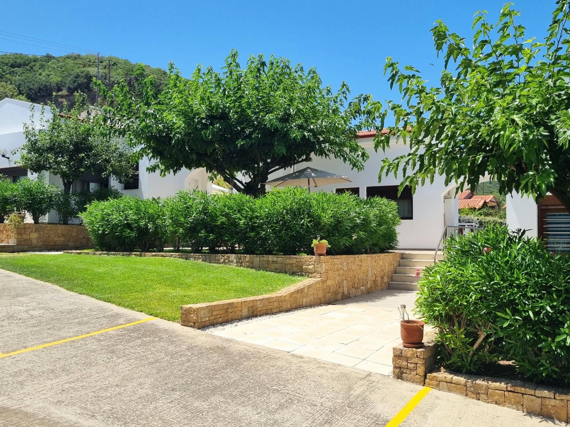 Ktima Amitsa Studios & Apartments Sarti Exterior foto