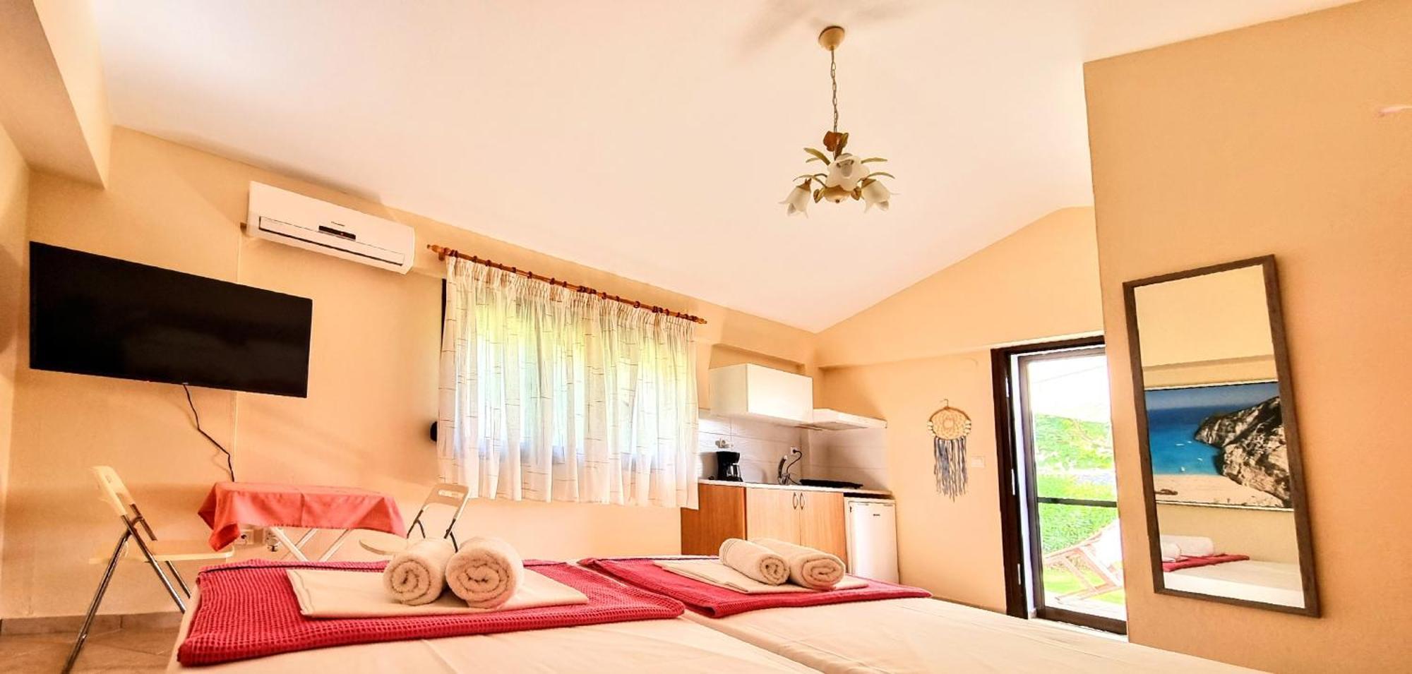 Ktima Amitsa Studios & Apartments Sarti Exterior foto
